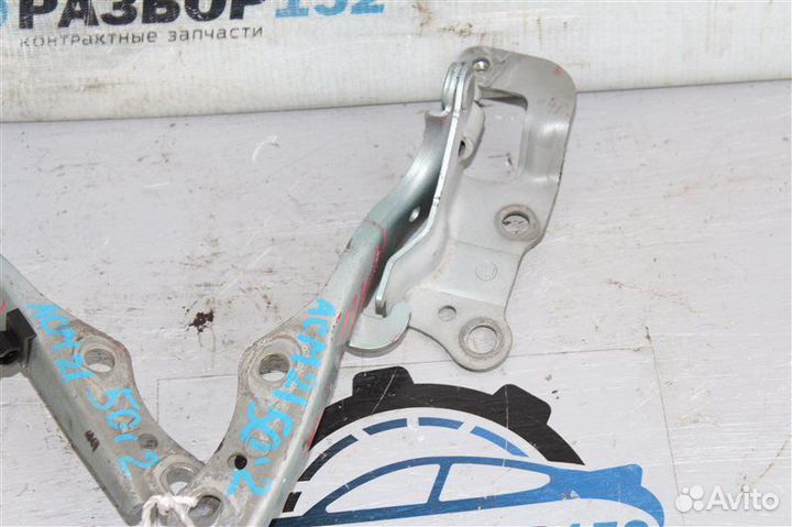 Петли капота передние Toyota Ipsum ACM21 1azfse