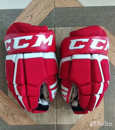 Перчатки хоккейные CCM U+06 Sr 14 размер