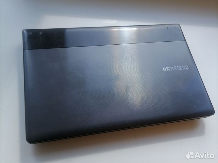 Ноутбук Samsung