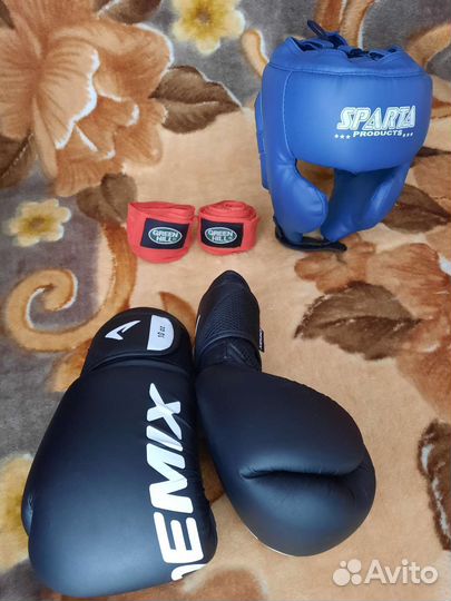 Кикбоксинг, бокс (спортинвентарь)