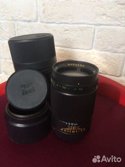 Объектив Юпитер 37А; «Зенит»фотоаппарат