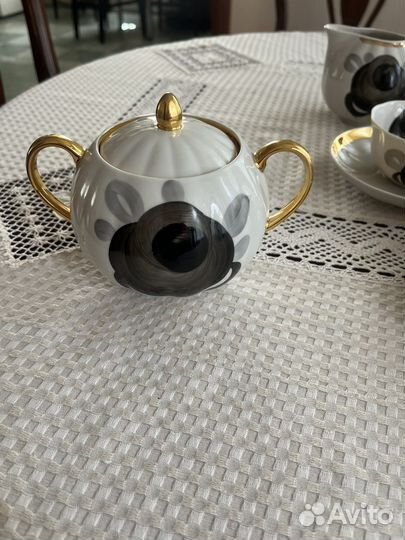 Сервиз чайный черная роза Дулево