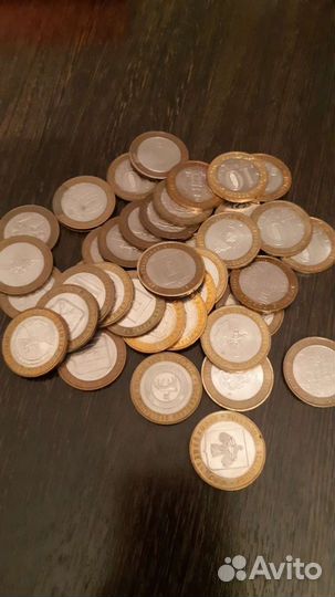 Юбилейные монеты