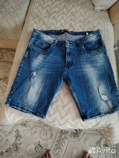 Джинсовые шорты dsquared2.Оригинал. Италия