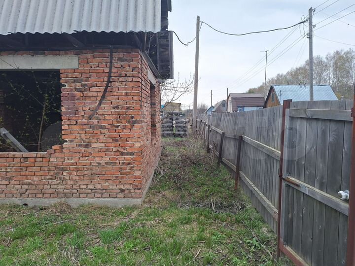 Дом 100 м² на участке 10,2 сот.