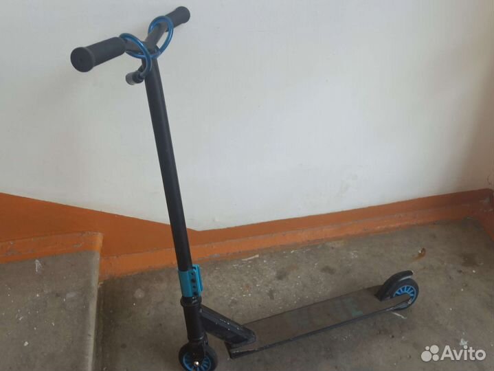 Трюковой самокат