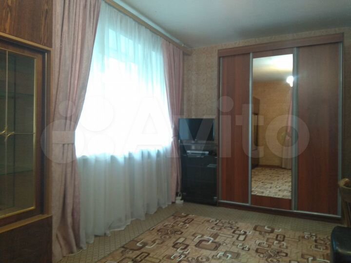 1-к. квартира, 32 м², 1/5 эт.