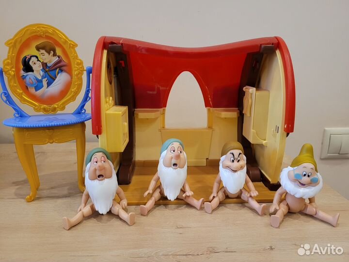 Белоснежка и 7 гномов, всякое-разное