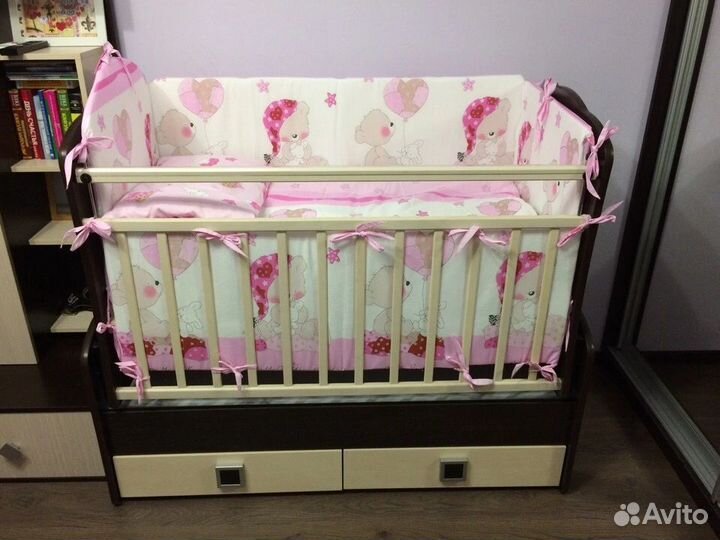 Детская кроватка трансформер с маятником