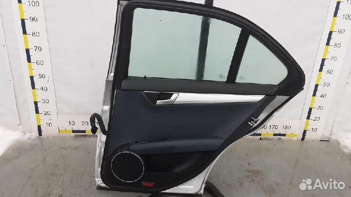 Дверь задняя правая Mercedes-Benz C-Class