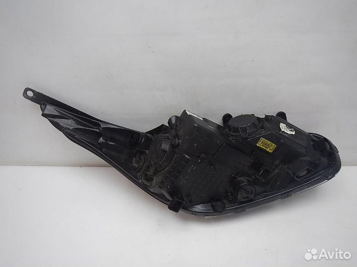 Фара левая Kia Ceed