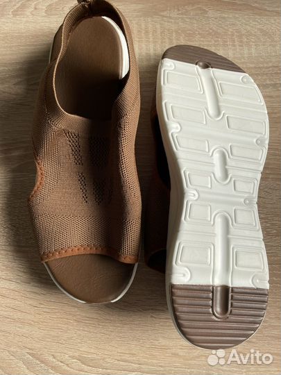 Сандалии размер 41-42