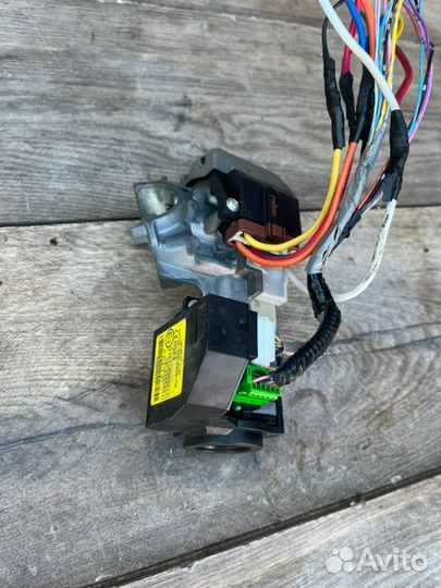 Замок зажигания Honda Civic 4D 1.3 2008