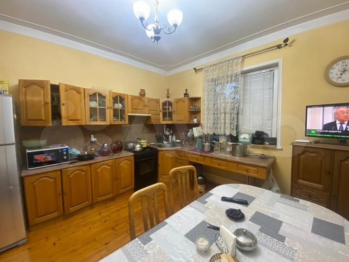 Дом 308 м² на участке 10 сот.