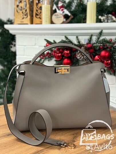 Сумка Fendi из натуральной серого цвета