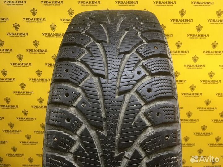 Hankook Winter I'Pike 215/60 R17 95T
