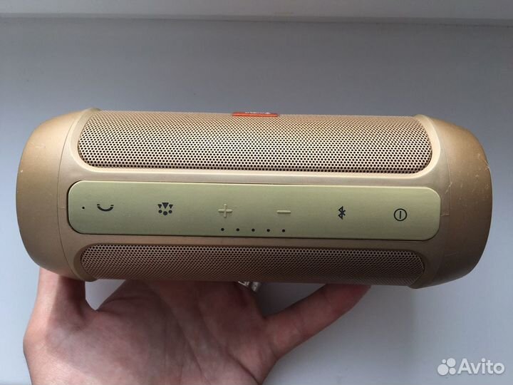 Колонка JBL