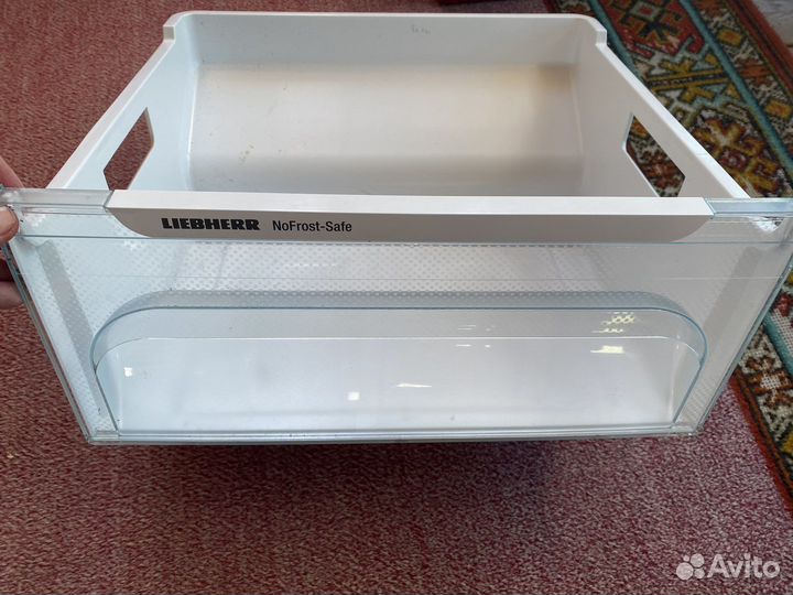 Ящики для холодильника Liebherr cn 4335