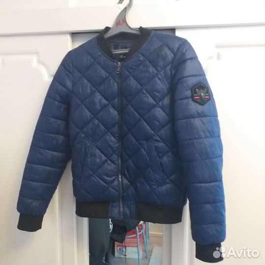 Куртка бомбер