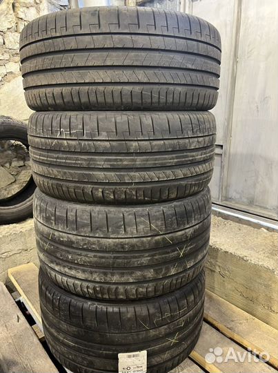 Pirelli P Zero 265/35 R21 и 305/30 R21 Y