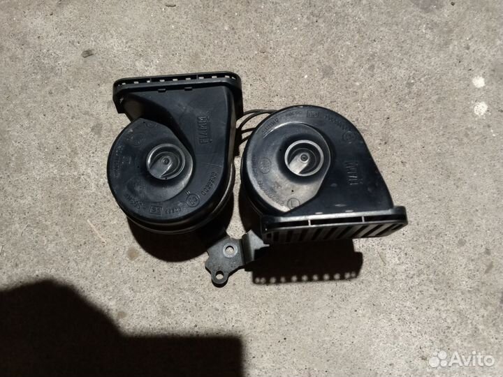 Сигнал звуковой на Рейнж Ровер IV 2016