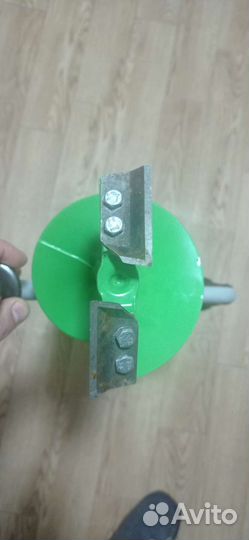 Ледобур для зимней рыбалки