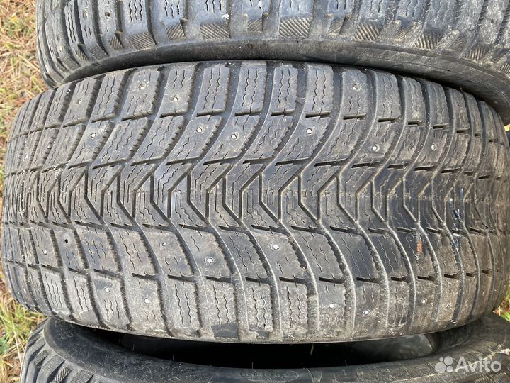 Michelin X-Ice North 3 225/55 R17
