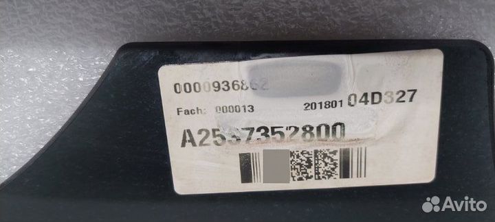 Стекло двери. заднее правое Mercedes-Benz Glc