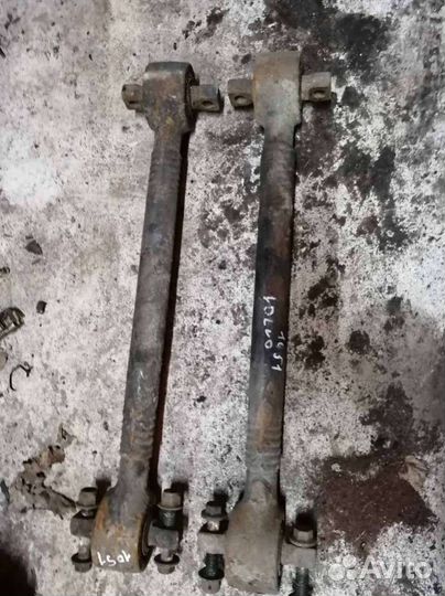 Тяга реактивная Volvo FH 2005г