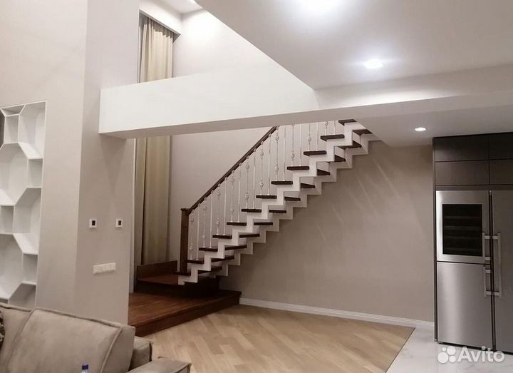 Лестница на металлокаркасе