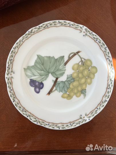 Тарелка Noritake