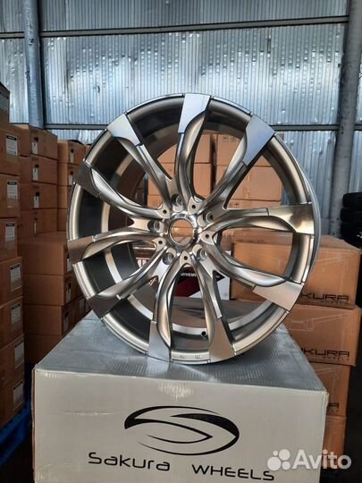 Новые диски R22 на Toyota Lexus