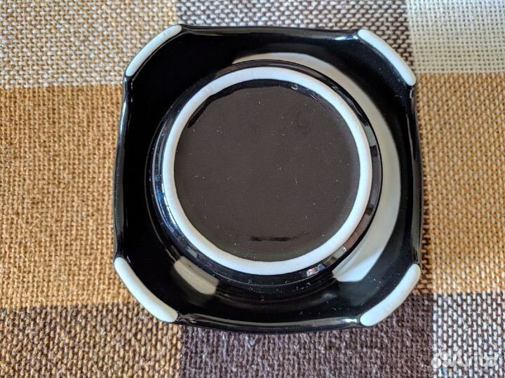 Кормушка для животных