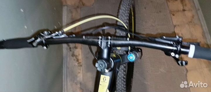 Scott scale 900 rs