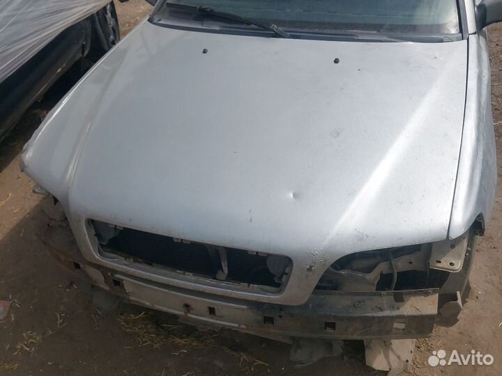 Volvo s40 1.8 АКПП. Рестайлинг