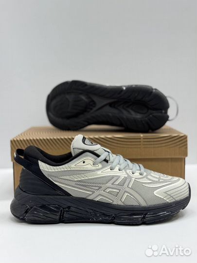 Кроссовки asics