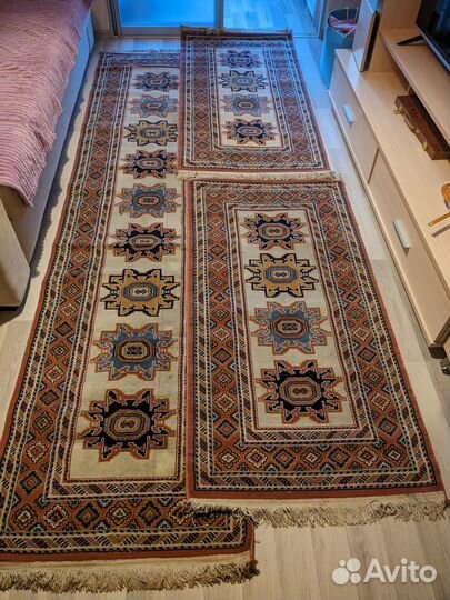Ковры и ковровые дорожки бу