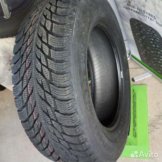 Nokian Tyres Hakkapeliitta R3 SUV 235/65 R17