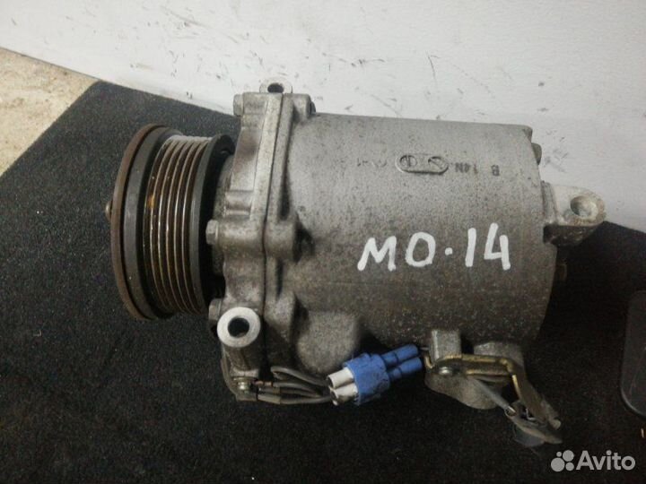 Компрессор кондиционера Mitsubishi Outlander Xl