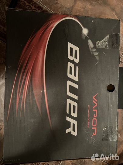 Коньки хоккейные