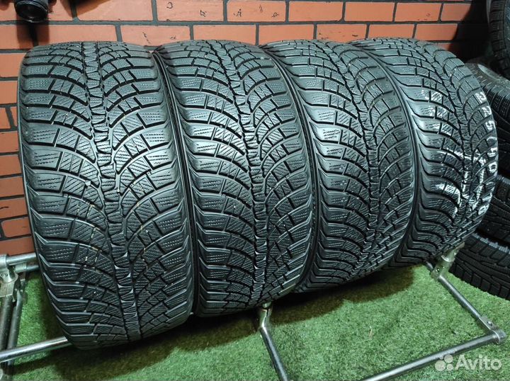 Kumho WinterCraft WP71 225/40 R18 92V