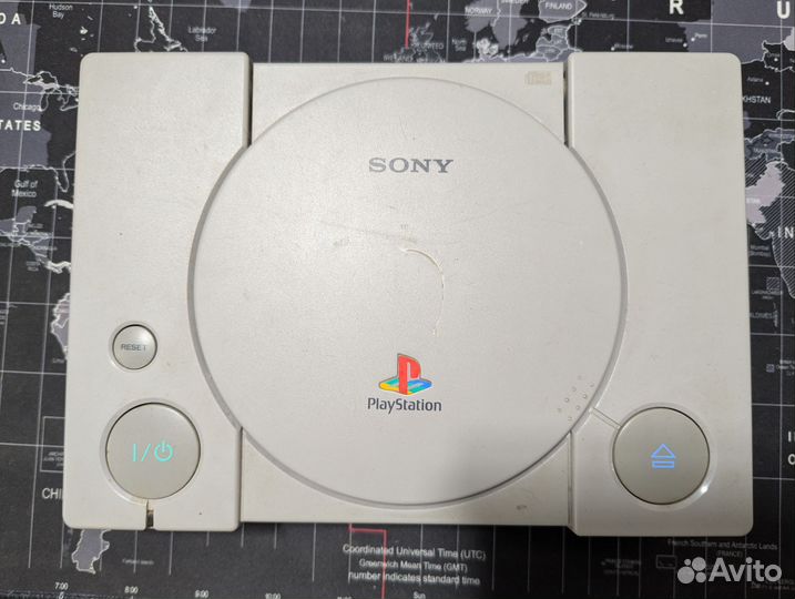 PS1 One fat sony