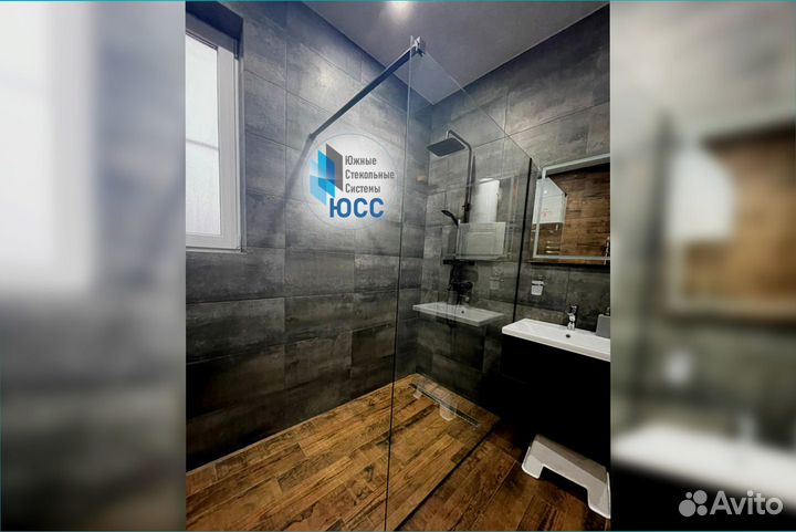 Душевая перегородка из стекла