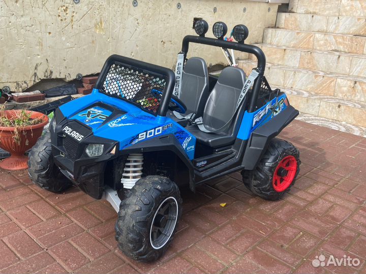 Peg perego polaris электромобиль
