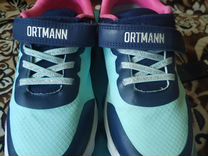 Ортопедические кроссовки Ortmann для девочки