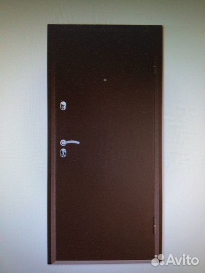 Дверь входная