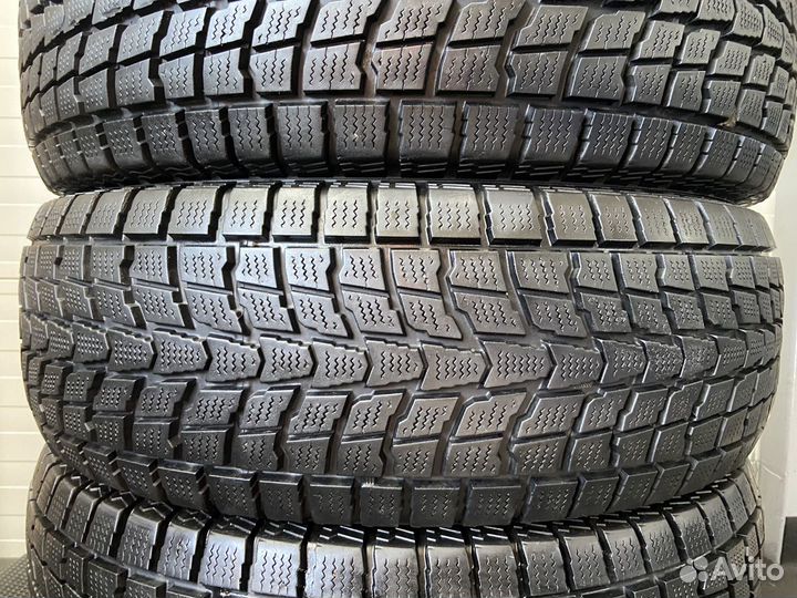 Dunlop Grandtrek SJ6 235/65 R17 104Q