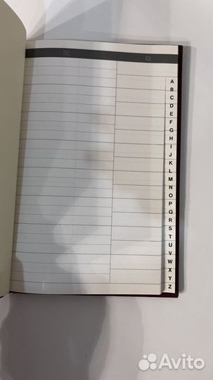 Много новых блокнотов, записных книжек, тетрадей