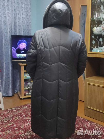 Пуховик женский новый