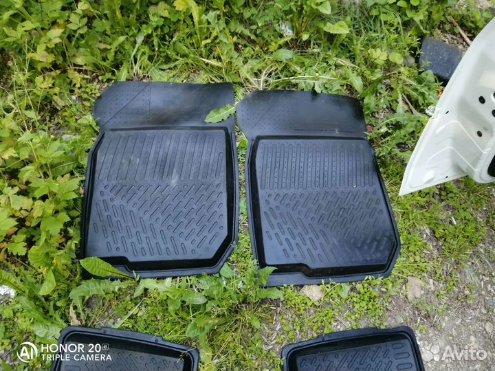 Коврики для автомобиля Renault logan